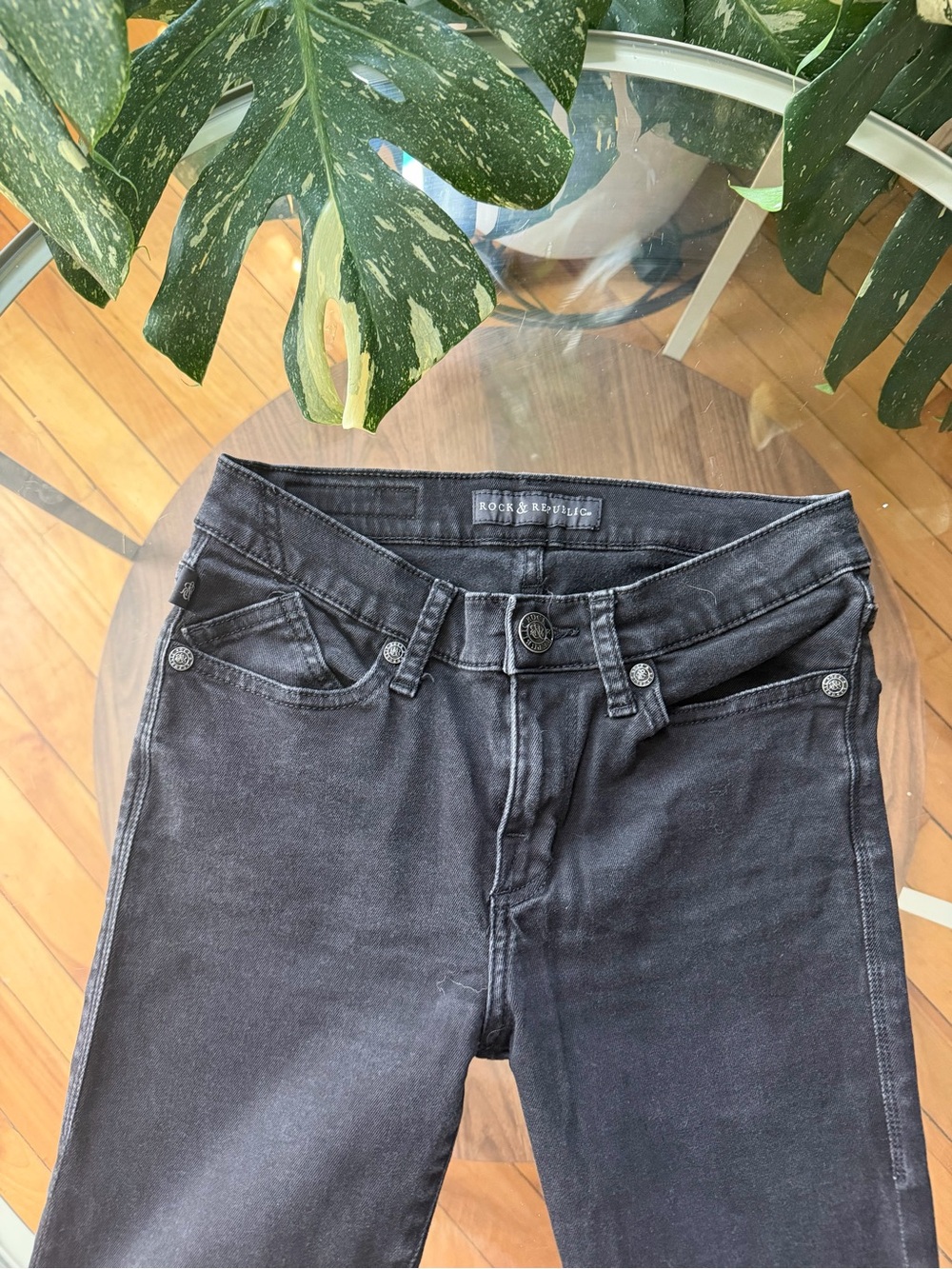 Rock & Republic Women's Skinny Jeans